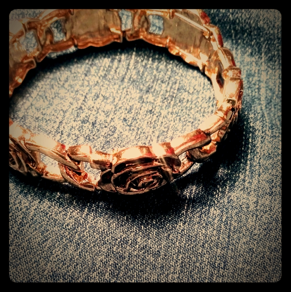 💙Gold Rose Bracelet